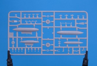 Макети  C-130K W2 "Snoopy"